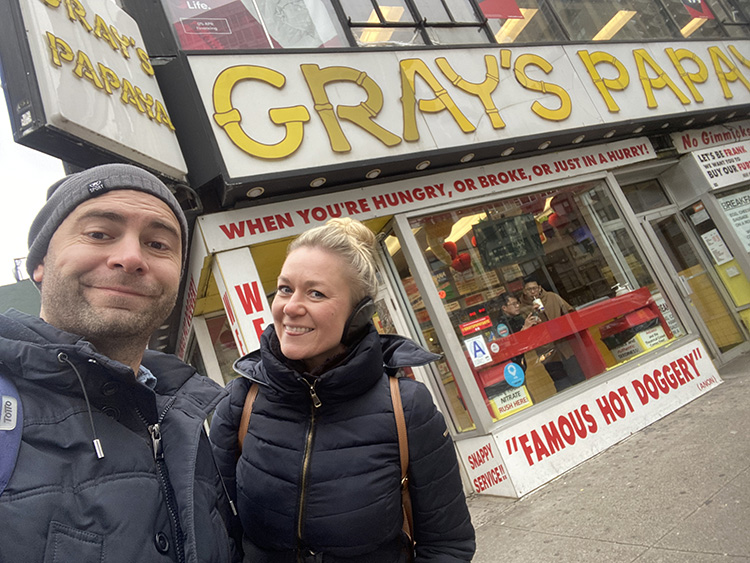 Ruta andando por el Upper West Side de Manhattan